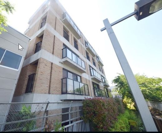 ザ・リバーハウス