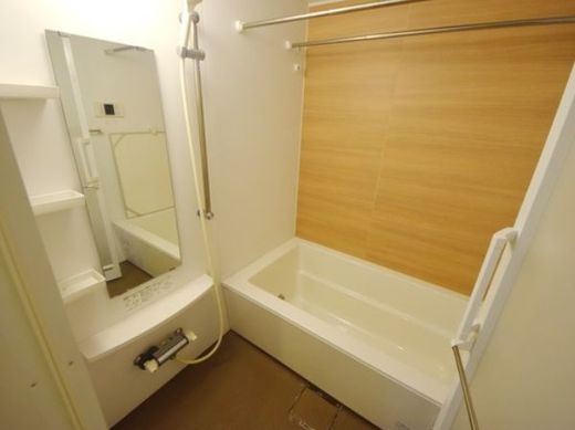 ザ・リバーハウス