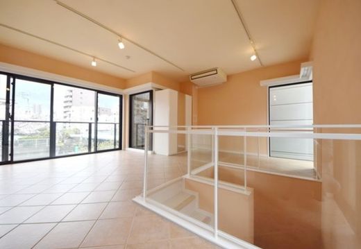 ザ・リバーハウス