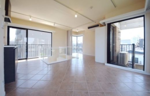 ザ・リバーハウス