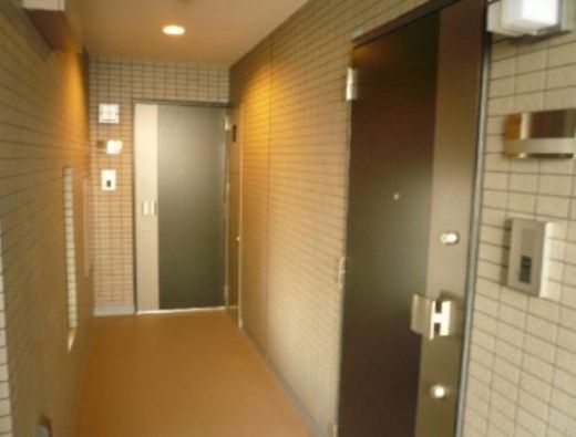 日神デュオステージ新宿外苑東通り