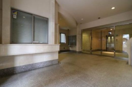 日神デュオステージ新宿外苑東通り