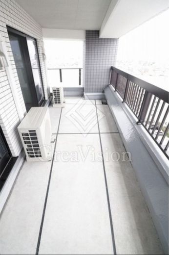 ドゥーエ大鳥居EAST