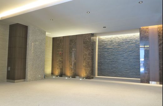 DeLCCS板橋South (デルックス板橋サウス)