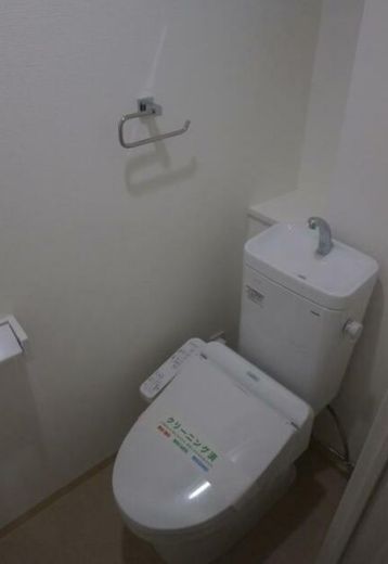 プラティーク新宿原町