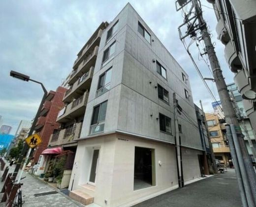 ラリシェス南麻布