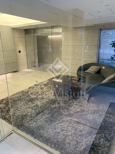 ピアース新宿三丁目