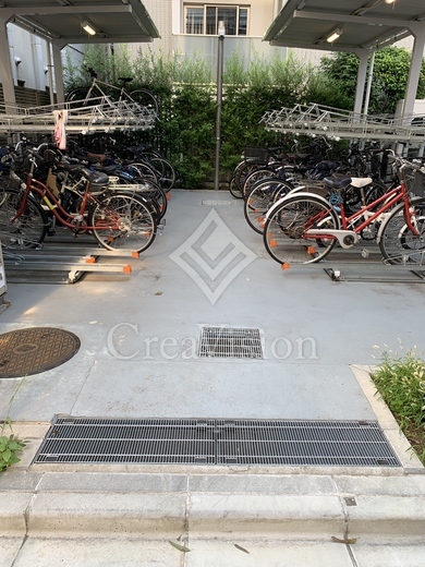 ピアース新宿三丁目