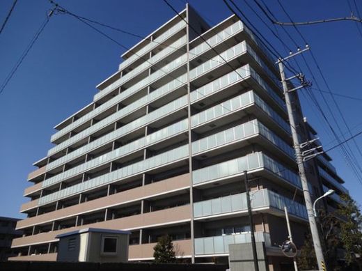 プラウド志村城山