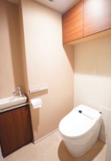 プラウド市ヶ谷南町