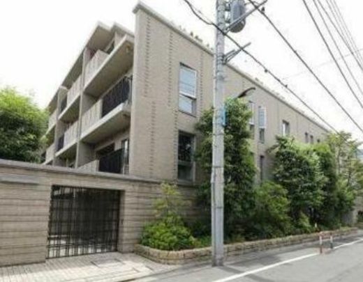 プラウド市ヶ谷南町