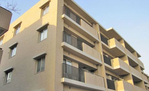 プラウド市ヶ谷南町