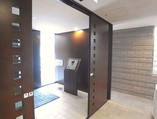 プラウド市ヶ谷南町