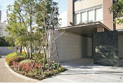 武蔵野タワーズスカイクロスタワー