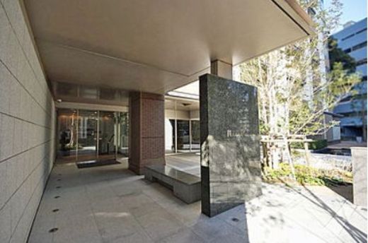 武蔵野タワーズスカイクロスタワー