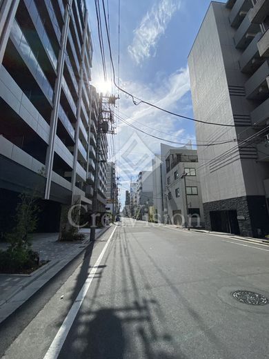 ラティエラ両国