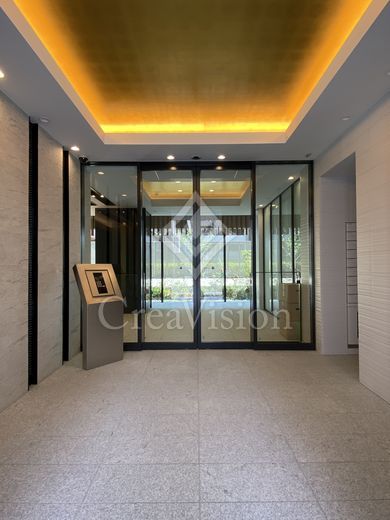 ラティエラ両国