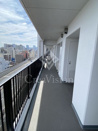 ラティエラ両国