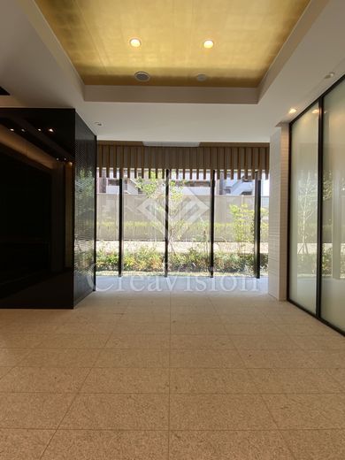 ラティエラ両国