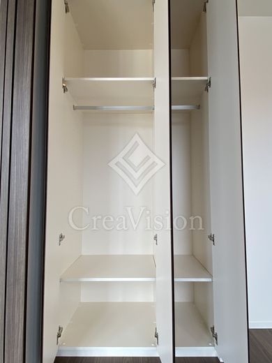 ラティエラ両国