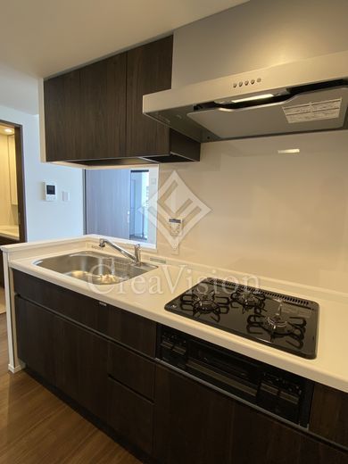 ラティエラ両国