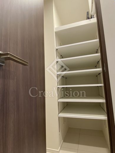 ラティエラ両国