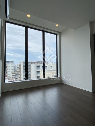 ラティエラ両国