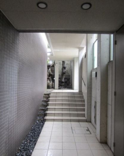 ホーフ横浜旭ヶ丘