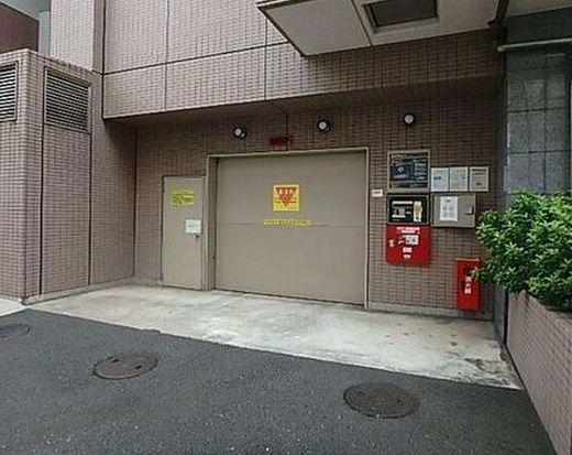 ドゥーエ横濱台町