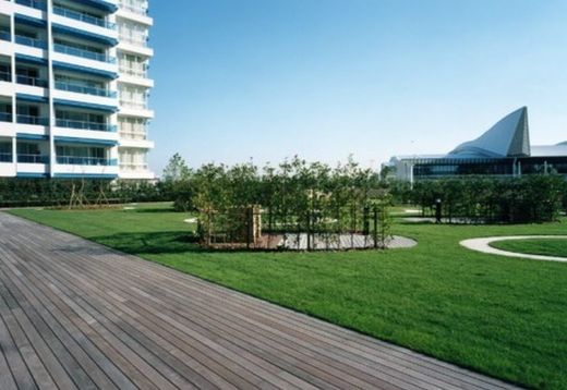 M.M.TOWERS the South (エムエムタワーズ・ザ・サウス)