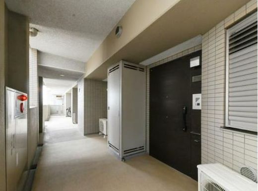 プレサンスロジェ荻窪桃井
