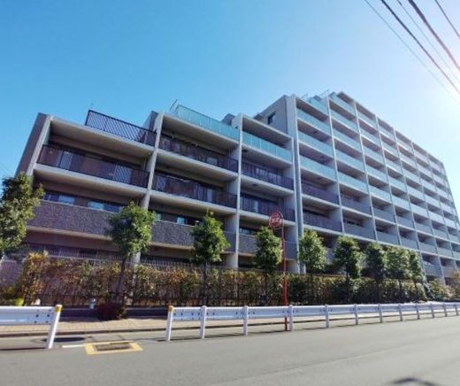 プレサンスロジェ荻窪桃井