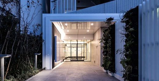 スターヒルズ関内