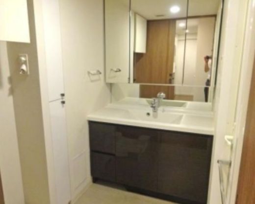 シャリエ三軒茶屋