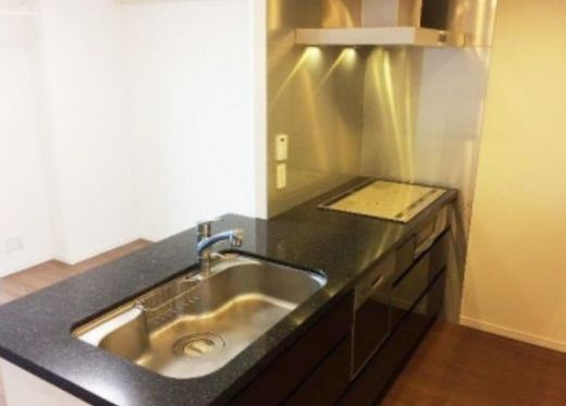 シャリエ三軒茶屋