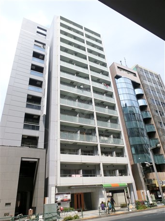 コンフォリア新宿御苑1
