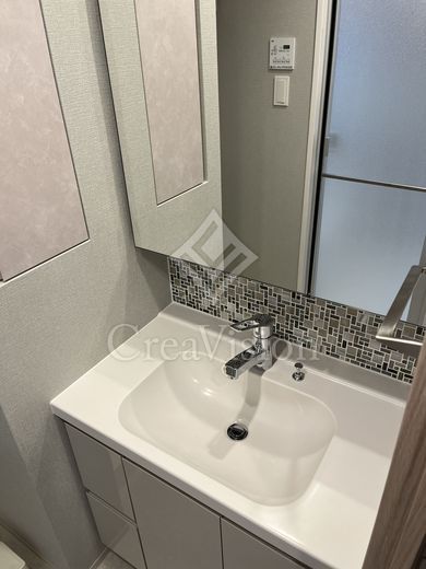 シーズンフラッツ新御徒町