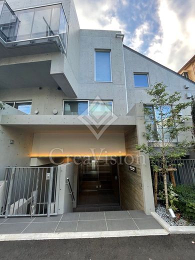 エスセナーリオ牛込柳町