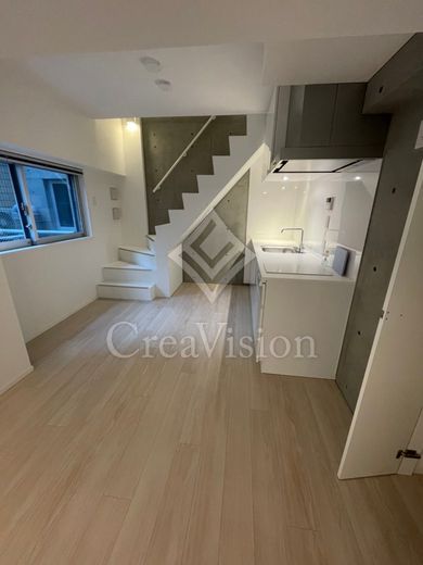 エスセナーリオ牛込柳町