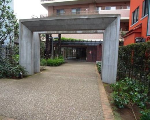 パークタワー東京クラルテステーションフロント