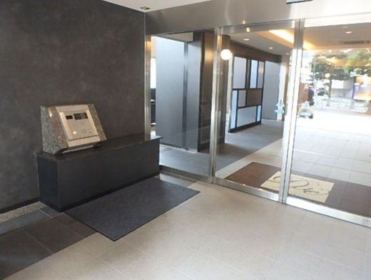 ドゥーエ横浜駅前