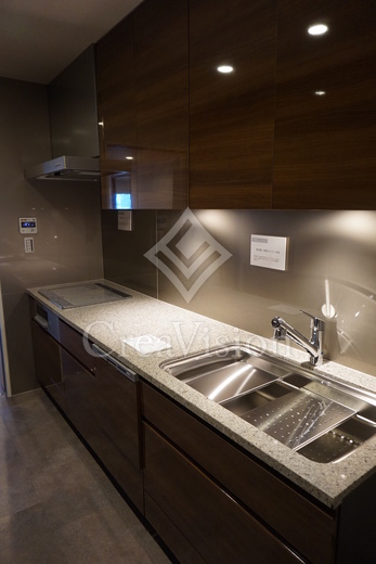 西新橋アルファレジデンス