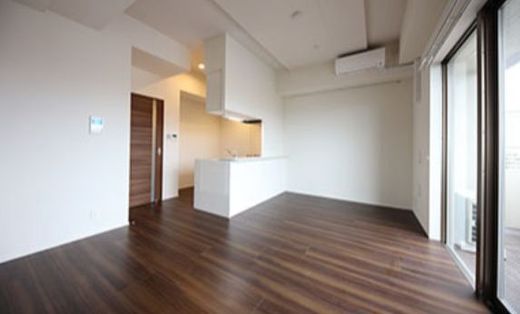 HIGASHIKOMATSUGAWA APARTMENT (東小松川アパートメント)