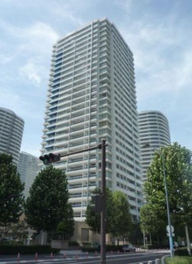 M.M.TOWERS the West (エムエムタワーズ・ザ・ウエスト)