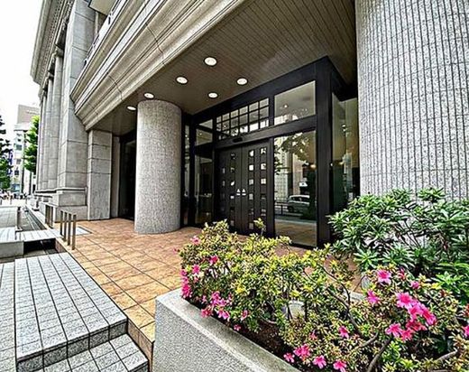 D'グラフォート横浜クルージングタワー