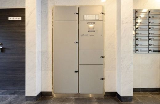 コンフォリア新子安