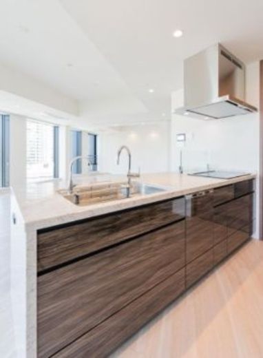 プラティーヌ市ヶ谷曙橋