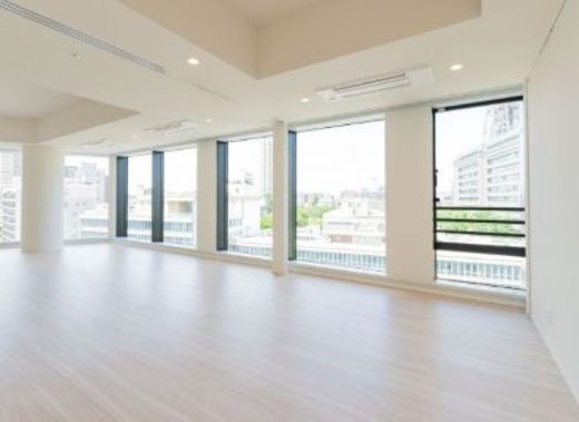 プラティーヌ市ヶ谷曙橋