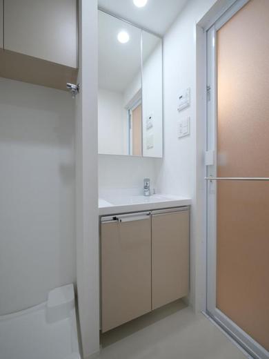 PREMIUM CUBE 中野富士見町 (プレミアムキューブ中野富士見町)