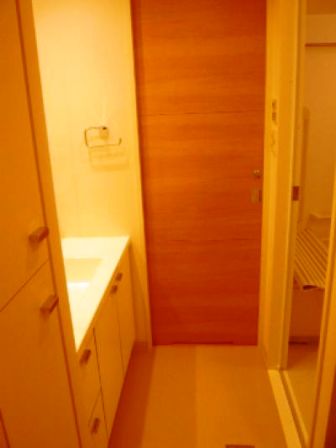 ライオンズ四谷タワーゲート